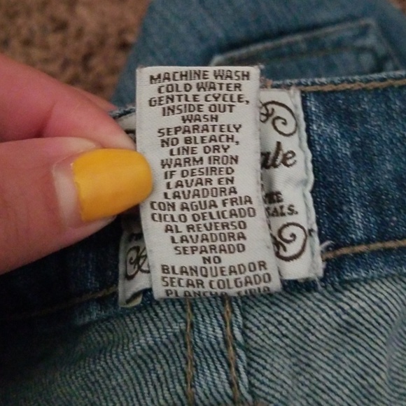 Aeropostale Jean Capris - Picture 8 of 8